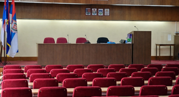 Završni račun, poverenici mesnih zajednica, prodaja…